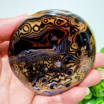 Naturstein Echter Sardonyx Achat Palm Hand Spielen Hexerei Zubehör Meditation Spirituelle Dekor Home Dekoration Heilkristalle