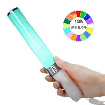 15 colori cambiano LED Glow Celebration Home Light Stick Party Wedding alimentato a batteria fluorescente campeggio concerti vocali Decor