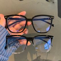 Cycling Anti-blue Light Glasses for Women with Regular Eyeglass Frame Finished Retro Flat Light Frame