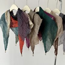 Magnetische Schnalle, plissierter, farblich passender Seidenschal aus Baumwolle und Leinen, Nackenschutz und dekorativer, modischer kleiner quadratischer Schal.