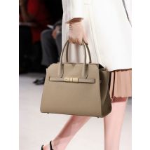 The first layer of cowhide handbag advanced platinum bag large capacity commuter bag slung ladies bag