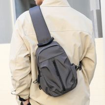 Multifunktionale Herren-Umhängetasche mit verstellbaren Schultergurten, geeignet zum Wandern, Brusttaschen, Pendeltaschen, Sporttaschen