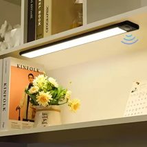 Luz LED ultrafina para armario, luz con Sensor de movimiento recargable por USB, 3 colores, regulable, armario, cocina, iluminación nocturna