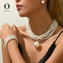 Obega 3 pcs charmante Imitation Perlens chmuck Set mehr schicht ige Halskette Perlen Armband winzige Ohr stecker koreanischen Damen schmuck