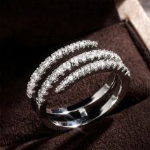 Huitan Fashion Surround Shaped Fingerringe für Frauen, glänzender Kristall, CZ, Hochzeit, Party, Brautringe, Statement-Schmuck, Gesamtverkauf