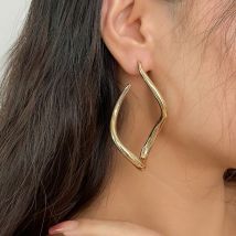 Punk Goth Hohl Unregelmäßige Metall Tropfen Ohrringe für Frauen 2024 Trendy Geometrische Gold Farbe Piercing Ohrringe Schmuck Zubehör