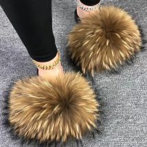 Fell Hausschuhe Sommer Frauen Echt Fox Pelz Rutschen Hause Pelzigen Flache Sandalen Nicht-Slip Flauschigen Flip-Flops Damen Frau Nette plüsch Schuhe