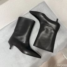 Autumn and Winter Fashion New Pointed Cat Heel Short Boots for Women Low Heel Slim Heel Retro Wide Mouth Women's Mid Cut Boots