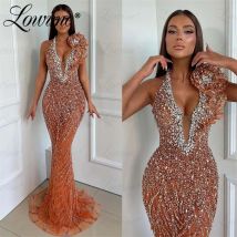 Orange Arabisch Ballkleider Neckholder Partykleid für Hochzeiten Maßgeschneidertes Meerjungfrau Langes Abendkleid Kristall Aso Ebi Verlobungskleid