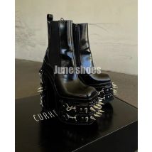 Dame Schwarz Gothic Spike Karree Stiefeletten Runway Neu Kommen Spiegel Pu Chunky Heel Metall Kette Stiefel Punk Stil Cosplay Boot