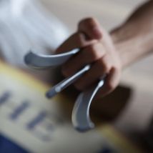 Hochwertige 25cm Anime Vielfraß Klaue harte Logan Klinge Klaue Pfote antike Cosplay Prop Sicherheit Halloween Rollenspiel Spielzeug Geschenk