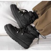 Winter Men's shoes 2025 Fashion Black simplicity Thickening with added insulation and padding Men's sports boots