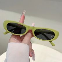 GM LUMIAS Vintage Ovale Sonnenbrille Frauen Chic Outdoor Dekorative Shades Trendy Luxus Marke Design Casual Reisen Sonnenbrille