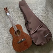 I513 Genuine Xavier Acoustic Guitar 38'Parlor Solid Wood Top with Padded Bag New Brand Mahogany Body