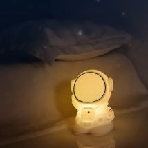 Luce notturna Cartoon Astronaut Silicone Pat Light camera da letto comodino ambiente può essere temporizzato ricarica USB cambia colore lampada Led Kid