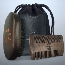 Gracemen Retro-Bart-Set, 4-in-1 – Wildschwein-Bartbürste und doppelseitiger Bartkamm aus Holz und Schutzhülle aus Leder und Reisetasche