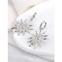 BOBOTUU Mode 316L Edelstahl Geometrische Sonne Blume Creolen 18K Gold Überzogene Handgemachte Täglichen Schmuck für Frauen BE24224