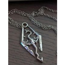 Game Skyrim Fashion Prismatic Pendants Dragon Silver Pterosaurs Vintage Gothic Dragon Viking Necklace for Man Jewelry