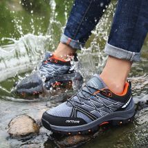 Herren Outdoor Wanderstiefel Leichte Laufschuhe Rutschfeste und verschleißfeste Gummisohlen Mesh Atmungsaktive Sportschuhe 2025