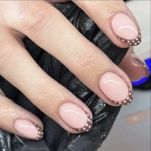 Ins Simple Short Round French Press on Nails Sweet Cool Nude Pink Dot Print False Nail Tips Wearable European Autumn Fake Nails