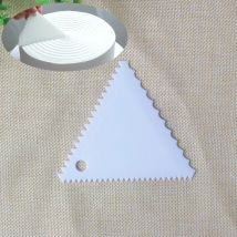 Plastic Cake Scraper Decorating Comb Icing Smoothing Cake Knife Baking Spatula Slicer Pastry Cutters Tools DIY Decorating Tools