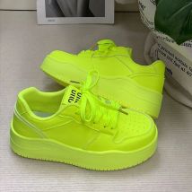 Neue Frühlingsschuhe für Damen, grüne Turnschuhe, Plateau-Schnürsneaker, Damen-Hip-Hop, klobige Sportschuhe, Kunstleder-Sneaker