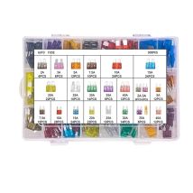 Fuse boxes come in various specifications, with 60 and 120PCS not having medium fuses, while 60PCS are packaged in bags
