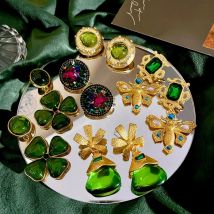 Vintage grüne Ohrstecker Französisch Mittelalter Hofstil Übertriebene Luxus Ohrringe Damen Zarte Geschenk Ohrclips