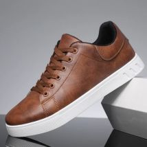 Klassische Herren-Lederschuhe, lässige Turnschuhe mit dicken Sohlen, trendige Schnür-Wanderschuhe, Frühling, rutschfeste, bequeme vulkanisierte Schuhe