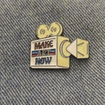 Vintage Trendy Personality Brooch with Camera, Art Now, Suitable for Men and Women to Match Clothing.