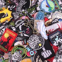 10/20/30/40/50 szt. Losowe wysyłanie Punk łatka haftowana żelazko na naszywki rockowe haftowane naszywki motocyklowe na ubrania naszywane na naklejkach