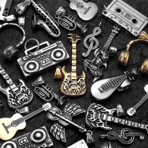 Musik instrumente Männer Halsketten Anhänger Edelstahl Schmuck für männliche Frauen Gitarre Mikrofon Zubehör Geschenke Großhandel