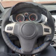 Coprivolante per auto in pelle PU per Chevrolet Niva 2009-2017 Vauxhall Corsa (D) Opel Corsa (D) (3 razze) Custodia per volante