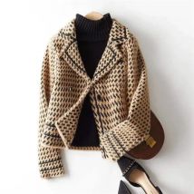 Jacken Damen Herbst Winter 2025, neuer kleiner Duft, kurzer Mantel, weiblicher Stil, Vintage-Hahnentritt-Strickjacke, Oberbekleidung, Tops