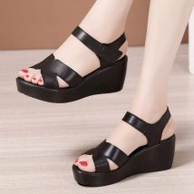 Kleine Plus Größe 33-43 Weiche Leder Schuhe Frauen Med Heels Keile Sandalen 2024 Sommer Dicke Plattform Sandalen Büro strand Mama