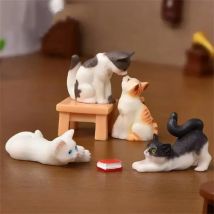 1PC Nette Mini Katze Ornamente Tisch Figuren Miniatur Dekor Puppenhaus Fee Garten Kleine Harz Kätzchen Landschaft DIY Dekorationen