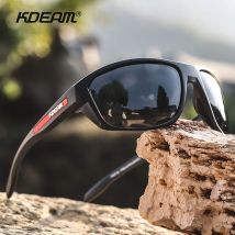 KDEAM Ganz schwarze Angelsonnenbrille, polarisierte Performance-Sport-Sonnenbrille für Herren, TR90 mit Totenkopf-Etui, Kategorie 3