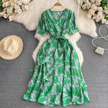 Yuoomuoo Frauen Sommerkleider Mode V-Ausschnitt hohe Taille Schnürung Blumen druck Bohemian Kleid Urlaub Strand langes Kleid Vestidos