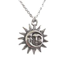 Neue Sonne und Mond Halskette Charme Himmlischen Schmuck Zierliche Liebe Freundschaft Soulmate Aussage Punk Anhänger Geschenk Mode Frauen Männer