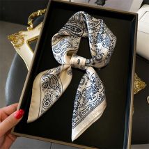 Nachahmung Seide Quadrat Schal Frauen Design Druck Weiche Satin Kopftuch Haarband Halstuch Hijab Dame Stirnband Foulard Tasche Band