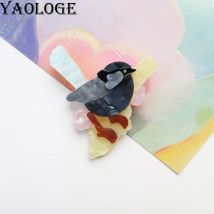 YAOLOGE Novel Original Multi Color Splicing Animal Bird Brooch Acrylic Material Women's Shirt Suit Accessories Badge Pins Gift