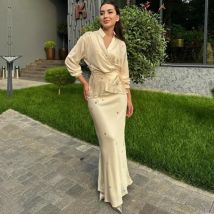 Zweiteiliges Set Frühling Herbst V-Ausschnitt Print Langarm Top und elegante lange Rock Frauen setzt hohe Streetwear lässigen Strand anzug