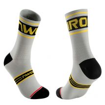 Team-Radsocken, professionelle Sport-Fahrradsocken, hochwertige Laufsocken, Basketballsocken, viele Farben, 2023, neu