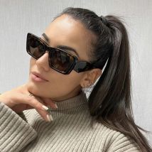 Kwadratowe okulary przeciwsłoneczne w stylu retro kobiety mężczyźni marka projektant Vintage okulary przeciwsłoneczne kobiece męskie modne odcienie lustro podróżne óculos De Sol
