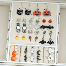 36 Stück Halloween Ohrringe Set für Frauen Vintage süße Geister schwarze Katzen Kürbisse Fledermäuse Spinnen Tropfen Edelstahl Ohr Nadel
