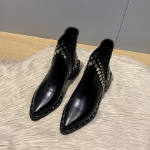 Neue britische Stil dicke Ferse Leder Chelsea kurze Stiefel Frauen Herbst Mode Niet spitzen Zehen Mid Heels Damen Motorrads tiefel