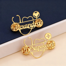 Benutzerdefinierte Stethoskop Brosche personalisierte Herz Kreuz Pins Abzeichen Doktor Krankenschwester RN.Dr.Name Schmuck für Geburtstag Krankenschwestern Tag Engel Geschenk