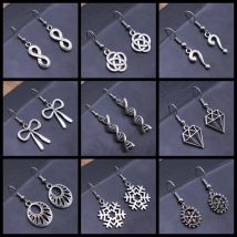 Geometrisch geformte DNA Schneeflocke Schleife Knoten Unendlichkeit baumeln Ohrringe Vintage Antik Silber Farbe Ohrringe für Frauen Mädchen Geschenk