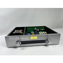 High-End-Vorverstärker der gebalansten Version Conrad Johnson PV12 (ohne Röhren) 4-Wege-Eingangsauswahl, hervorragende Stimme