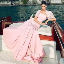 Modern Pink Jersey Evening Dress Customized Strapless Shawl Homecoming Dresses Luxury Crystal Beading Formal Occasion Gowns
